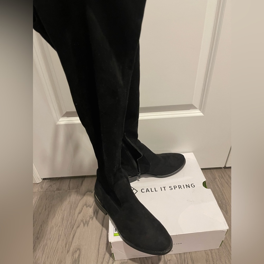 Over the knees boots